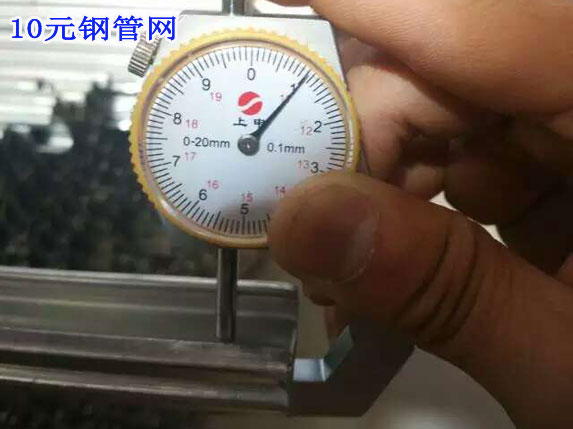 1.0卡槽图片，1.0大棚压膜槽